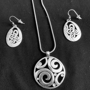 Brighton Contempo Earring and necklace set